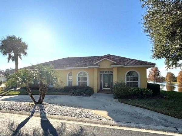 205 LAKE REGION BOULEVARD S, WINTER HAVEN, FL 33881