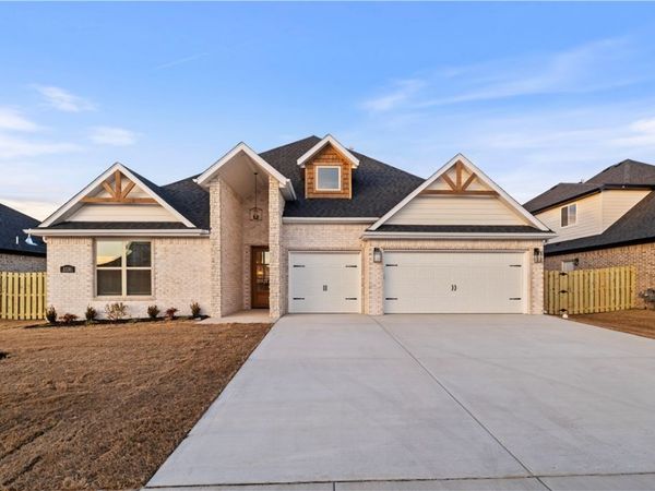 1330 Tiffany Street, Centerton, AR 72719