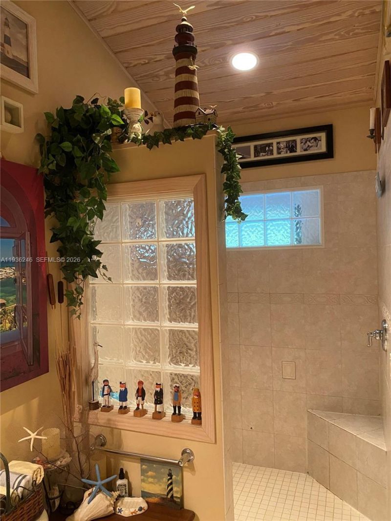 87200 Overseas Hwy , Unit N2, Plantation Key, FL 33036 Photo