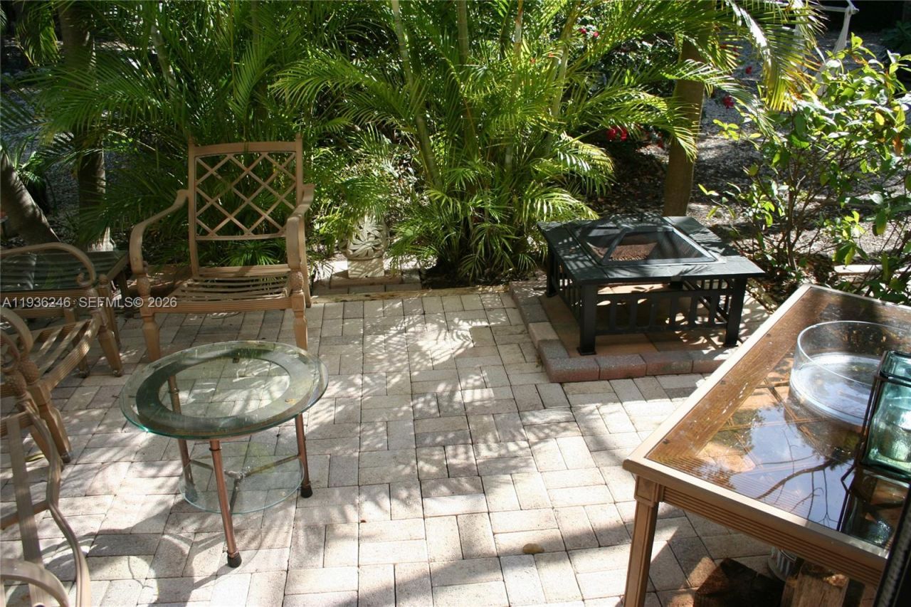 87200 Overseas Hwy, Unit N2, Plantation Key, FL 33036 Photo