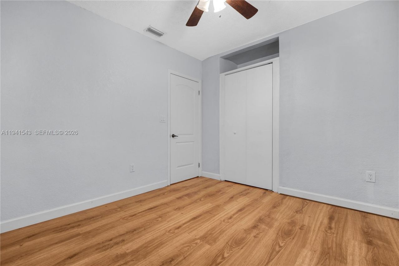 801 N 70th Ave, Hollywood, FL 33024 Photo