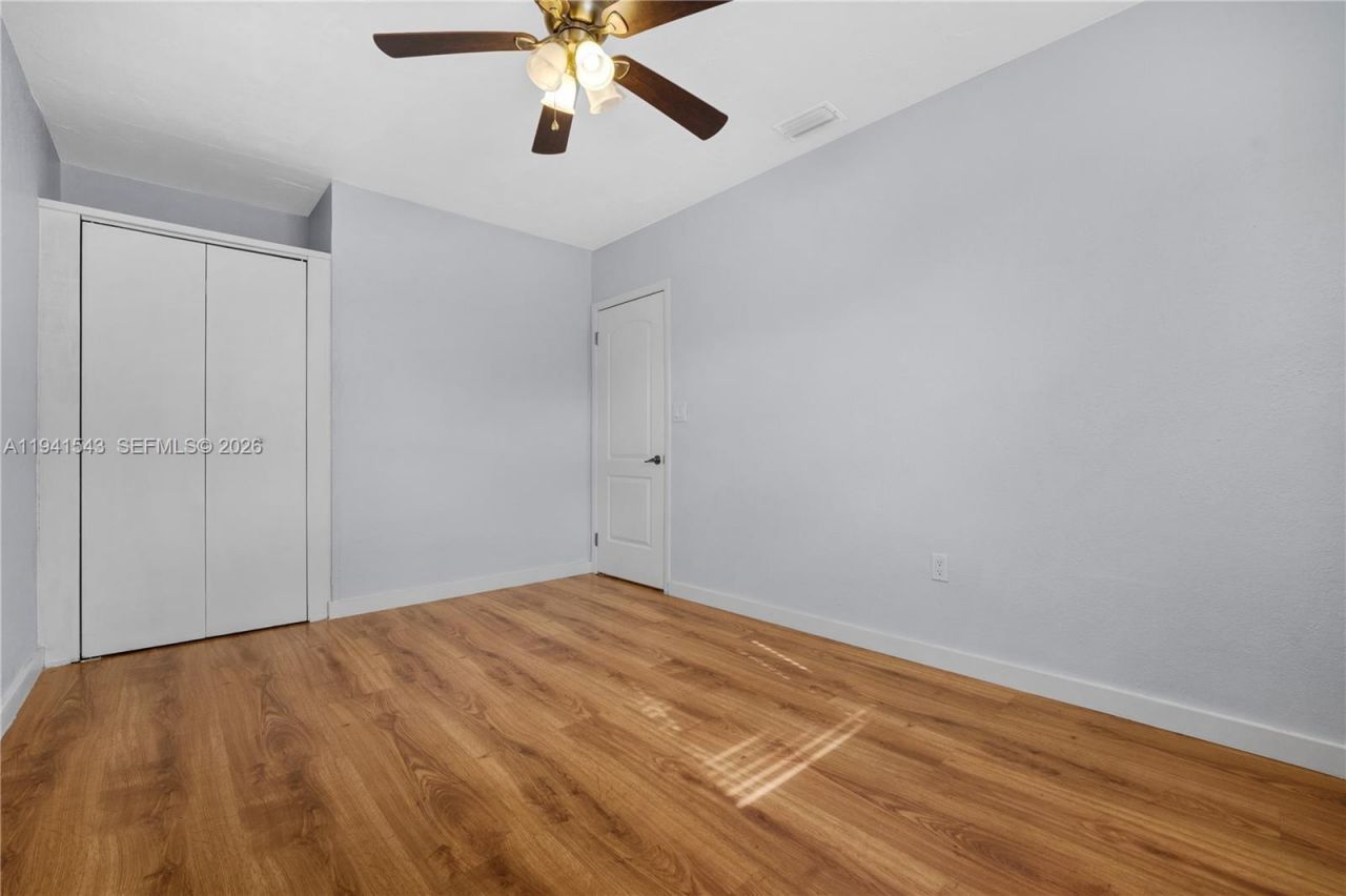 801 N 70th Ave, Hollywood, FL 33024 Photo