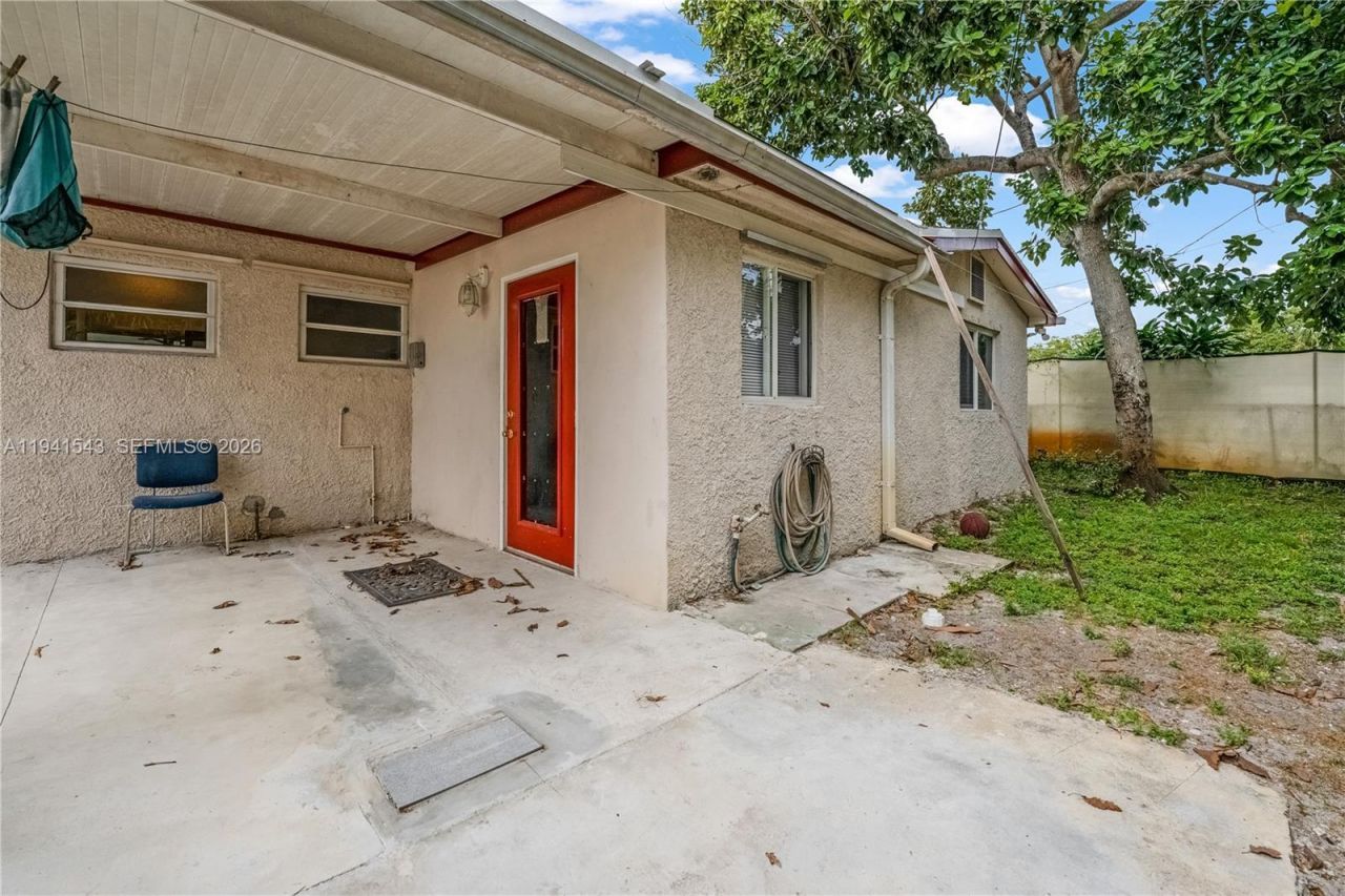 801 N 70th Ave, Hollywood, FL 33024 Photo