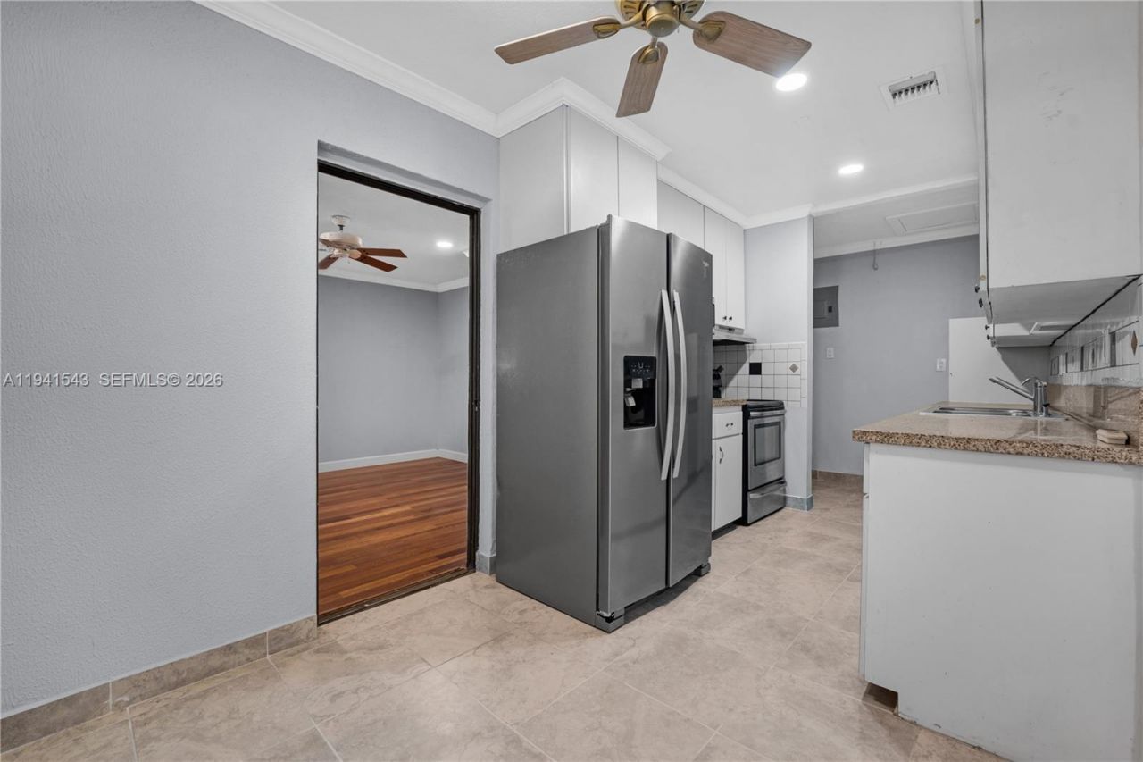 801 N 70th Ave, Hollywood, FL 33024 Photo