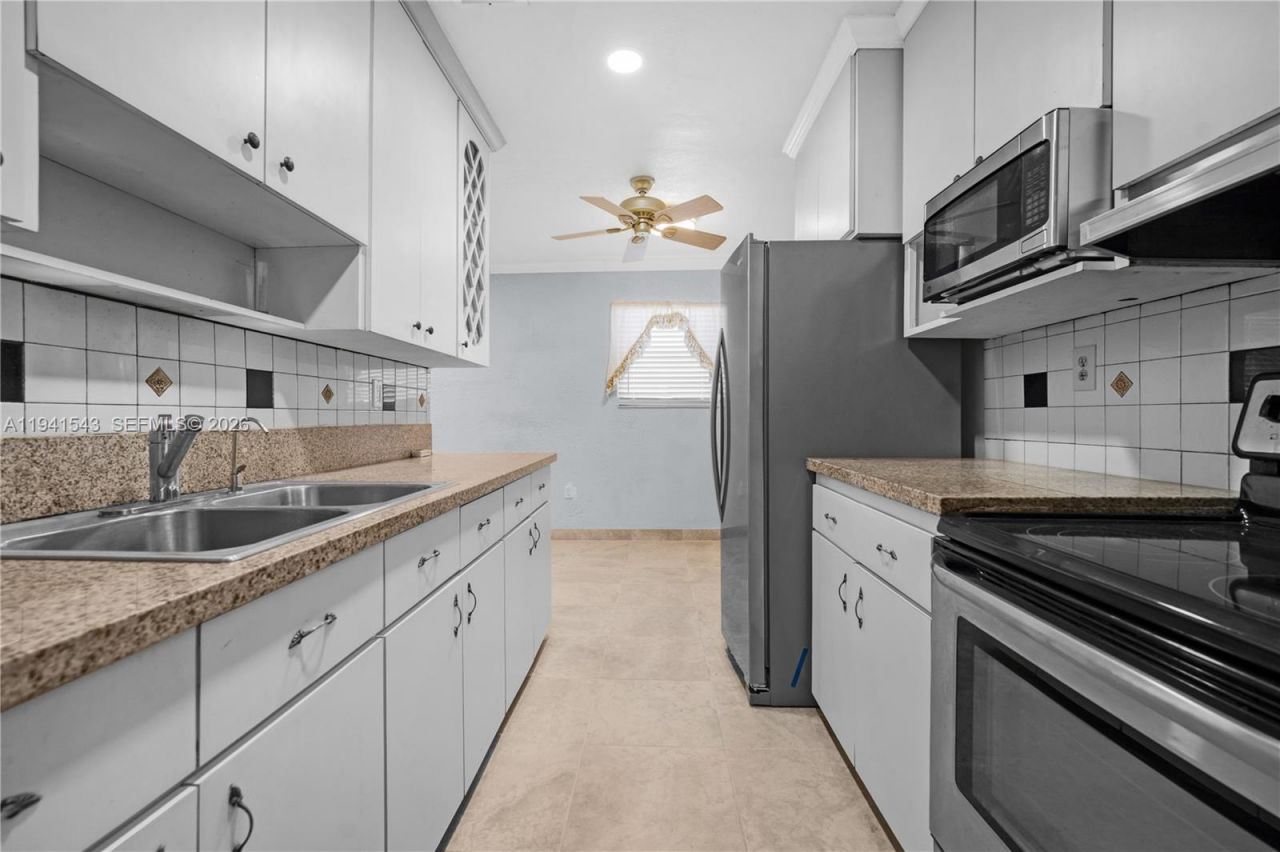 801 N 70th Ave, Hollywood, FL 33024 Photo