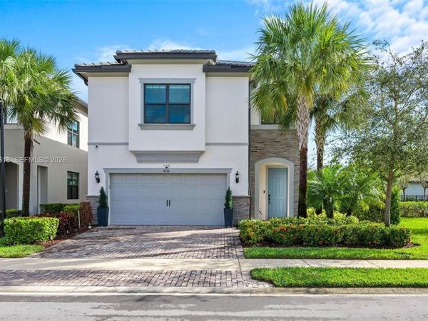 4510 W Pinehurst Trl W, Oakland Park, FL 33309