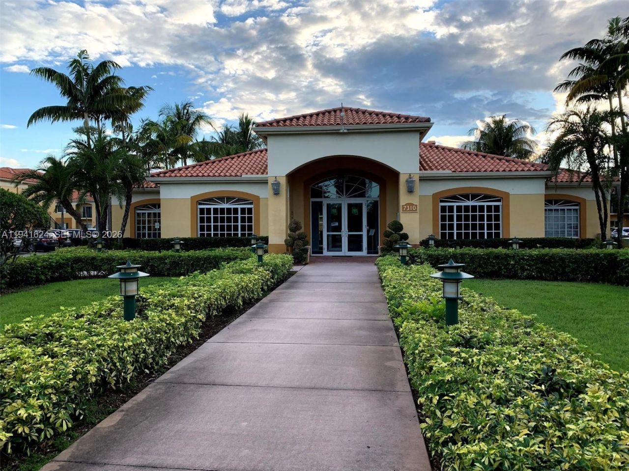 7280 NW 114th Ave, Unit 304-8, Doral, FL 33178 Photo