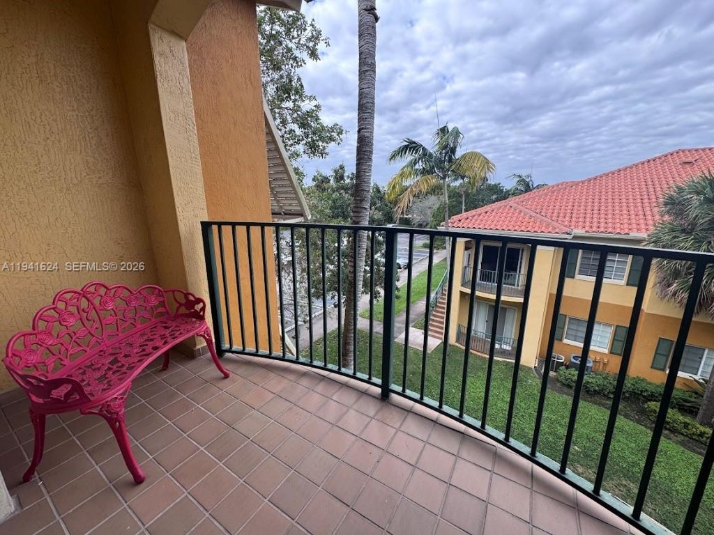 7280 NW 114th Ave, Unit 304-8, Doral, FL 33178 Photo