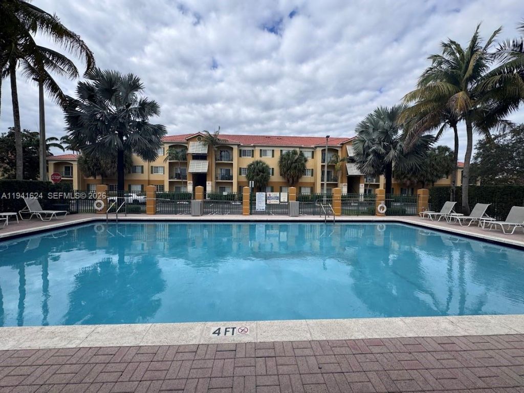 7280 NW 114th Ave, Unit 304-8, Doral, FL 33178 Photo