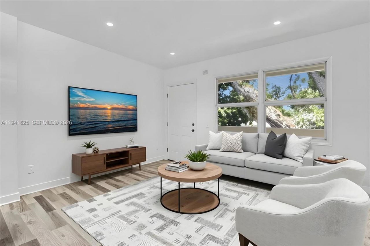 801 SW 15th Ave, Unit 33, Fort Lauderdale, FL 33312 Photo