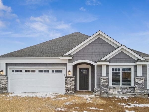 1819 Arrowhead Street, Shakopee, MN 55379