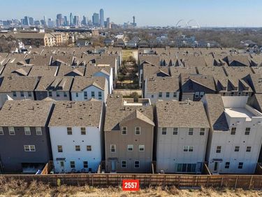 2557 Carmelita Street, Dallas, TX 75212