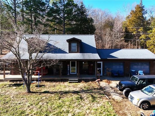 1997 County Road 22, Caledonia, MO 63631