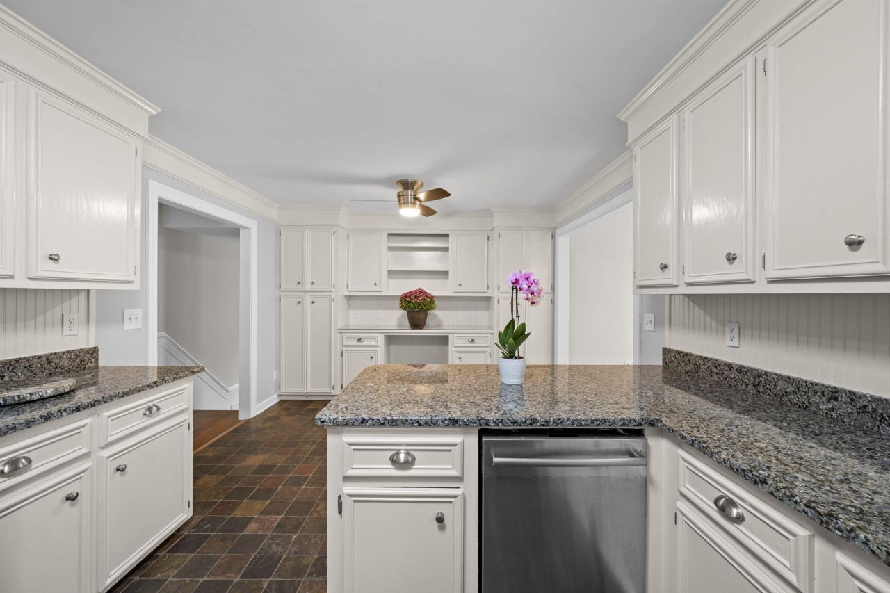 17 Plantation Circle Photo 18