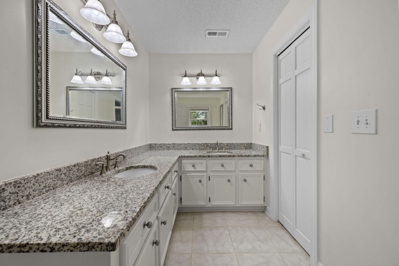 17 Plantation Circle Photo 49