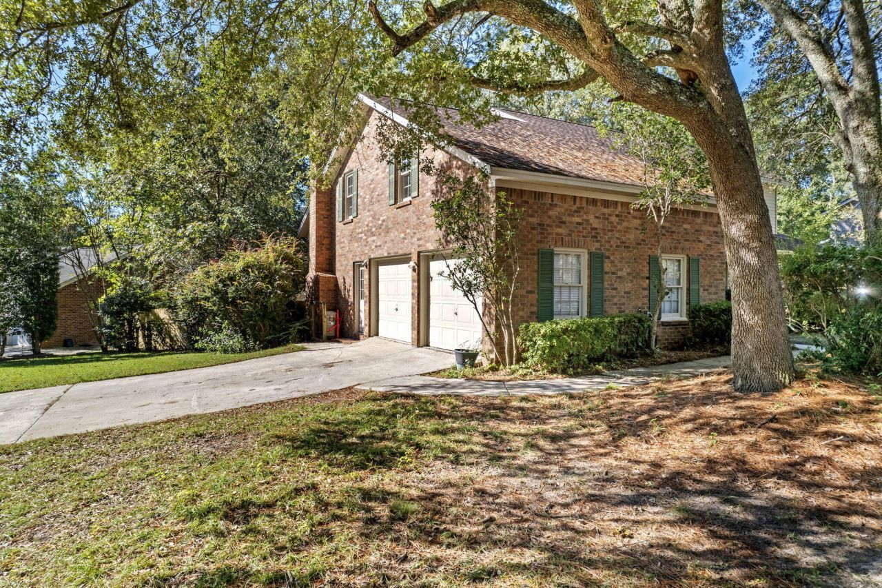 17 Plantation Circle Photo 5