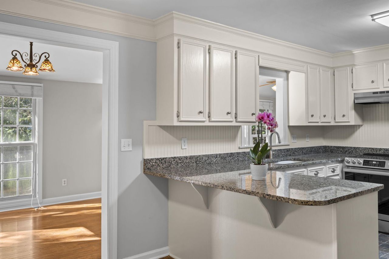 17 Plantation Circle Photo 9