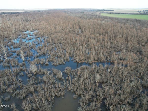 W Lee Drive Drive, Clarksdale, MS 38614