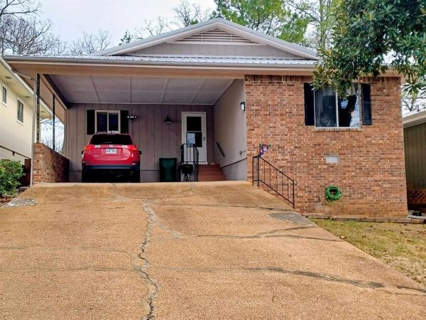 302 Royal Drive, Horseshoe Bend, AR 72512