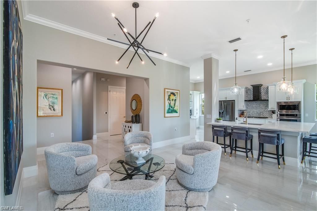 3123 Aviamar Cir, Unit 201, Naples, FL 34114 Photo