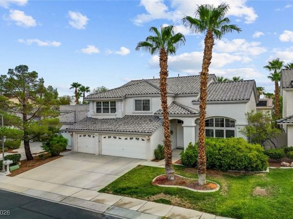 74 Tamarron Cliffs Street , Las Vegas, NV 89148