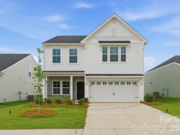 940 Leyna Court, Newton, NC 28658