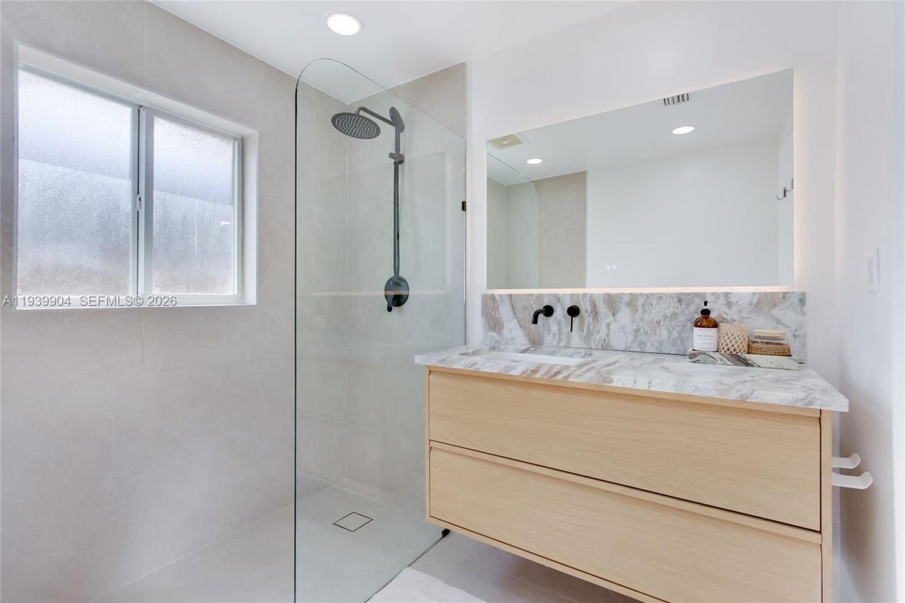 617 SW 5th Ave, Fort Lauderdale, FL 33315 Photo