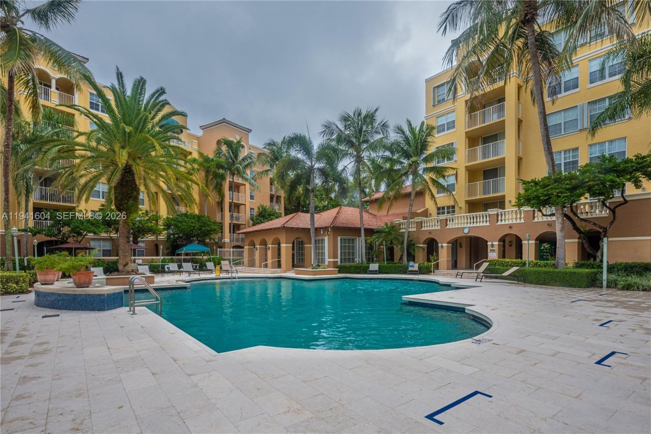 19601 E Country Club Dr, Unit 7104, Aventura, FL 33180 Photo