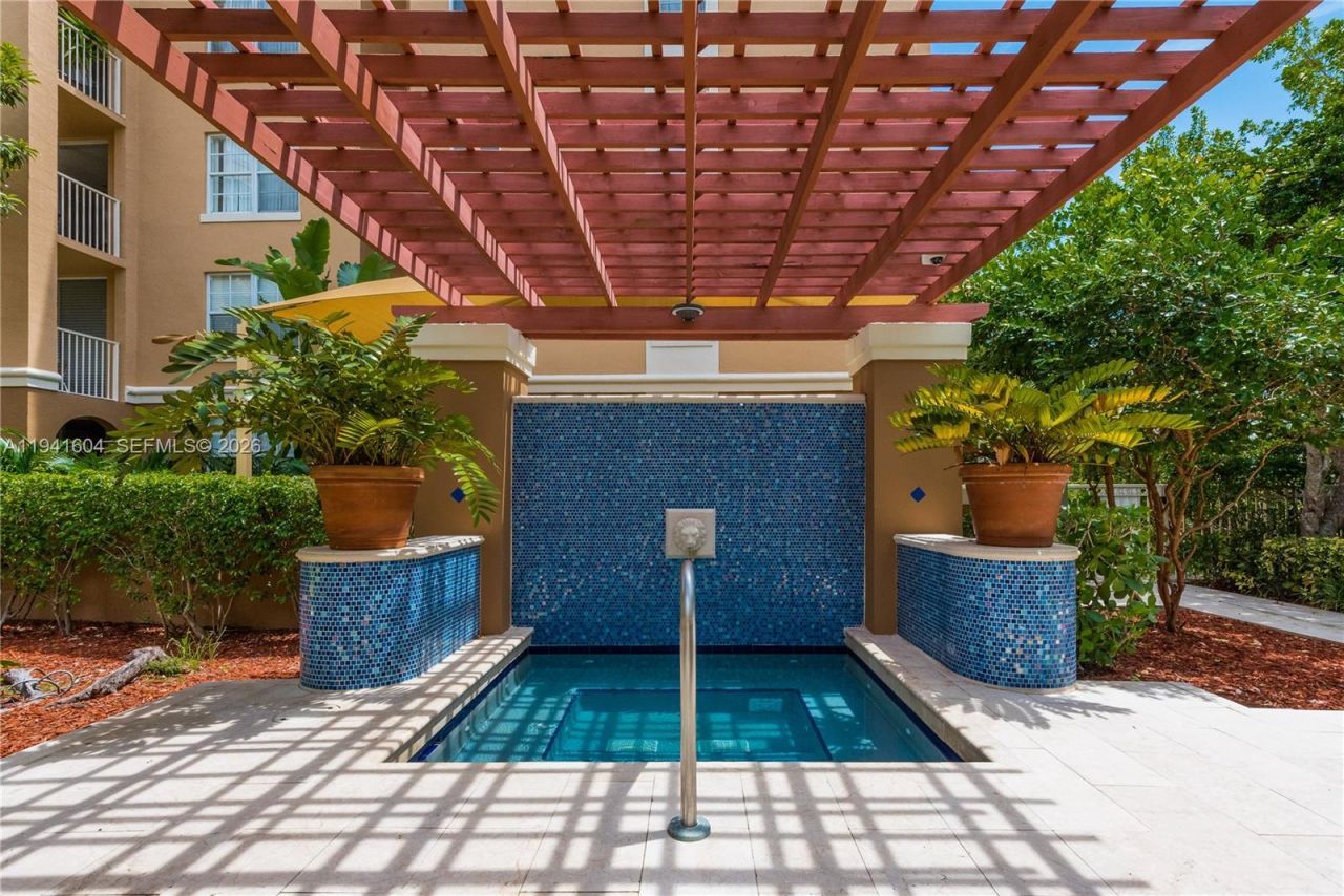 19601 E Country Club Dr, Unit 7104, Aventura, FL 33180 Photo