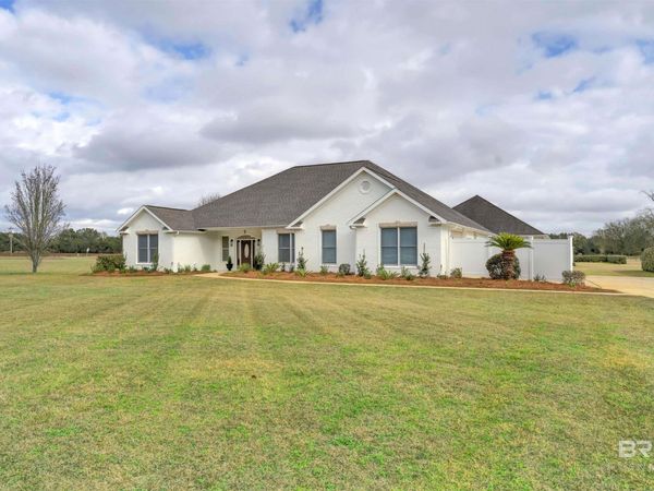 15896 County Road 73, Foley, AL 36535