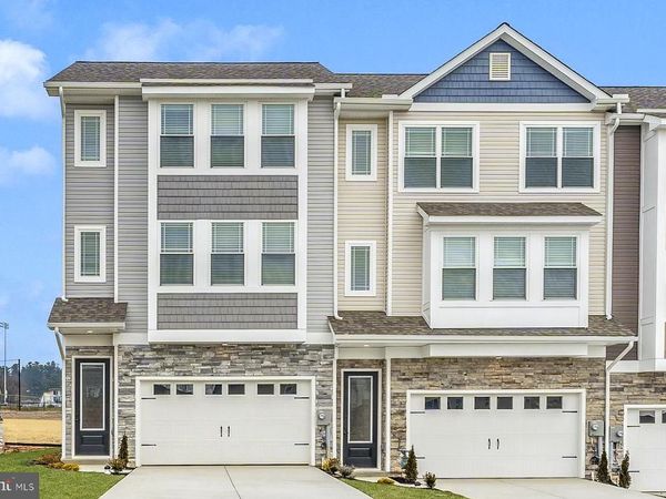 541 BARTHOLOMEW DRIVE, WAYNESBORO, PA 17268