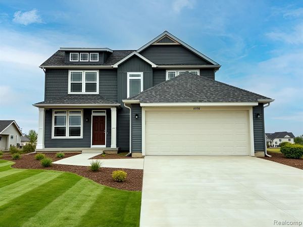 570 W Wildwood Drive, Owosso Twp, MI 48867