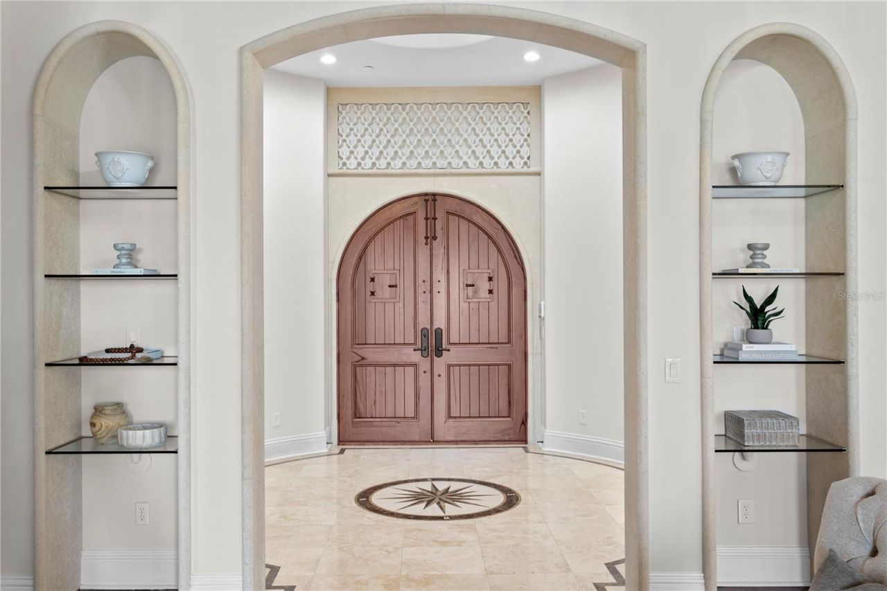 5905 Beacon Shores Street, Tampa, FL 33616 Photo