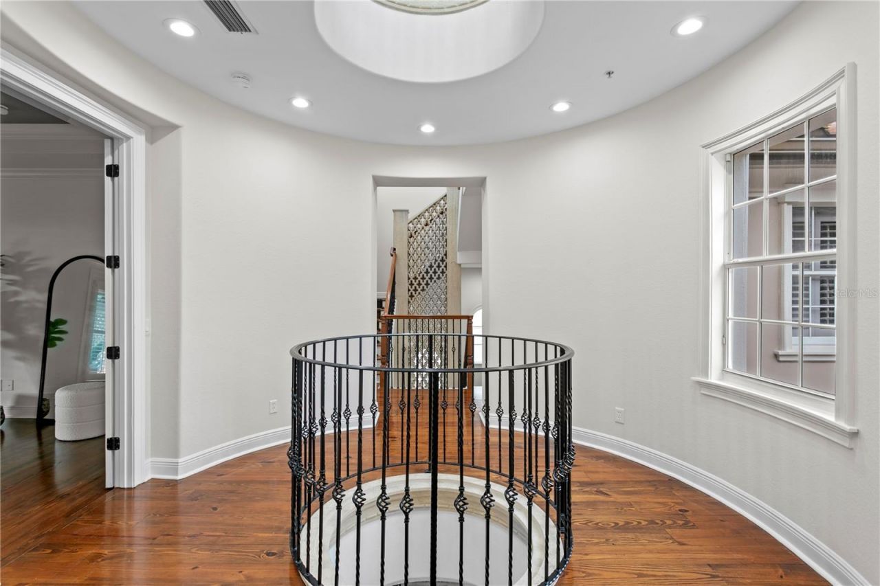 5905 Beacon Shores Street, Tampa, FL 33616 Photo