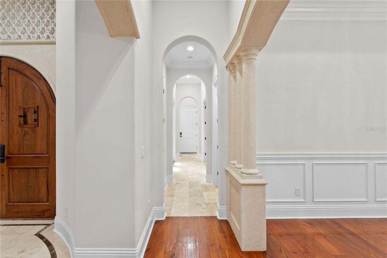 5905 Beacon Shores Street, Tampa, FL 33616 Photo