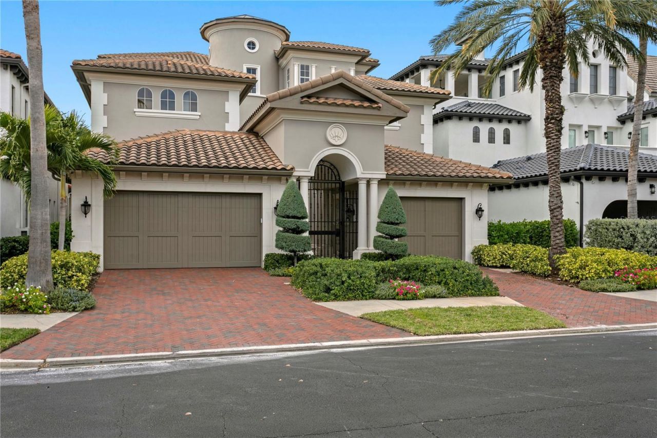 5905 Beacon Shores Street, Tampa, FL 33616 Photo