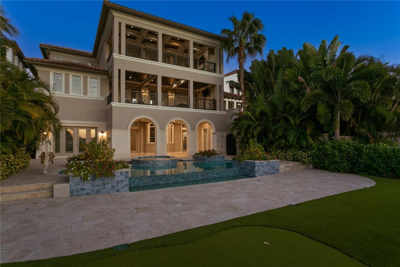 5905 Beacon Shores Street, Tampa, FL 33616 Photo