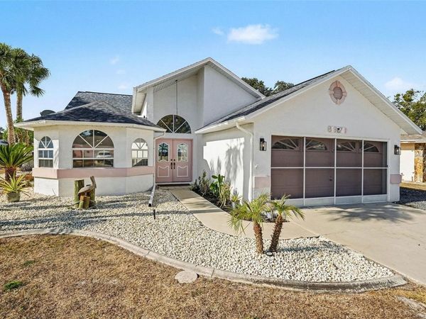 8970 LISMORE COURT, WEEKI WACHEE, FL 34613