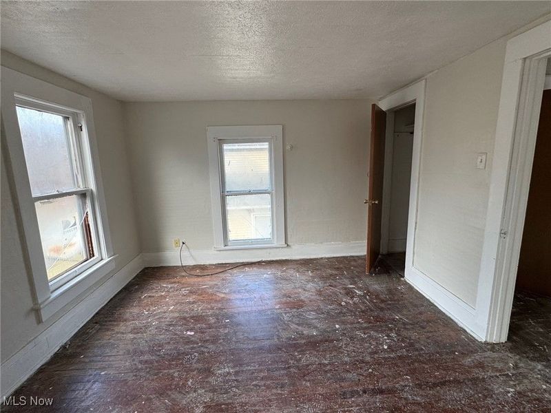 1011 Laurel Avenue, Akron, OH 44307 Photo 13