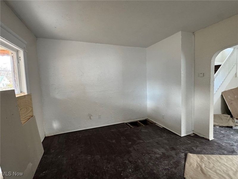 1011 Laurel Avenue, Akron, OH 44307 Photo 6