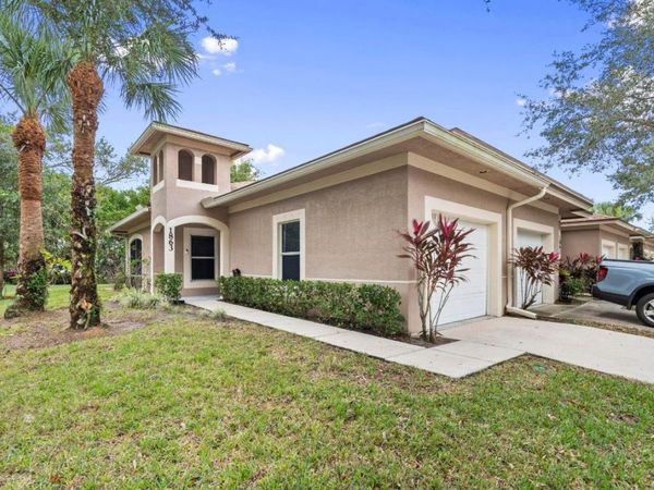 1863 S Dovetail Drive, Unit B1, Fort Pierce, FL 34982