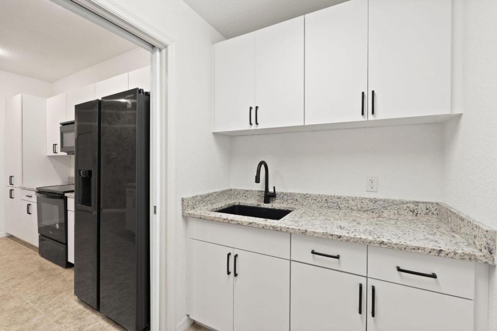 1863 S Dovetail Drive, Unit B1, Fort Pierce, FL 34982 Photo