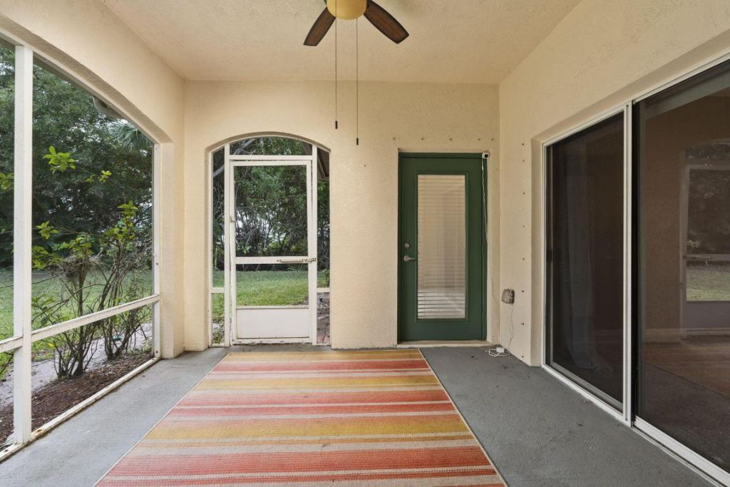 1863 S Dovetail Drive, Unit B1, Fort Pierce, FL 34982 Photo