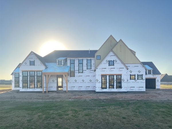 8559 S Timber Wolf Drive, Broken Arrow, OK 74014