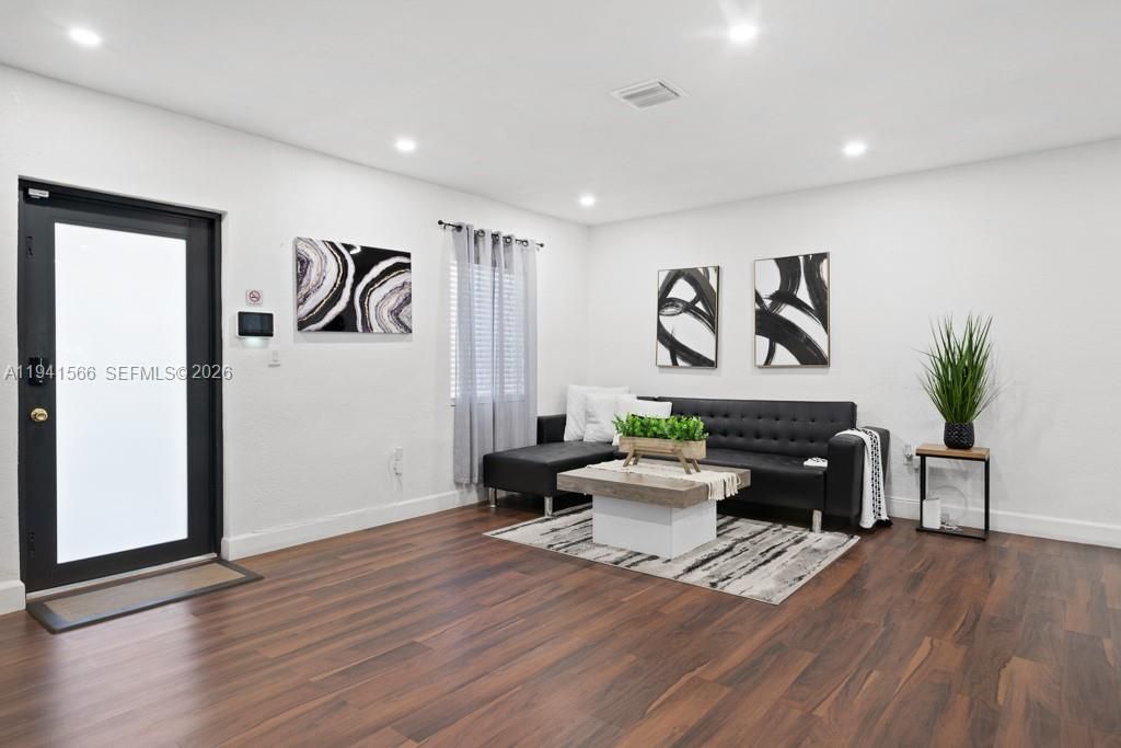 Please Call For Address, Miami, FL 33144 Photo