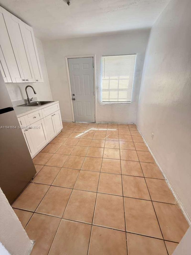 6720 NW 6th Ct, Unit 6720, Miami, FL 33150 Photo