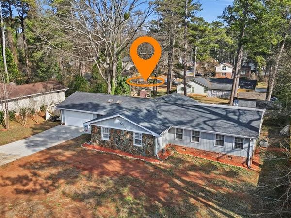 808 Glen Circle, Lawrenceville, GA 30044