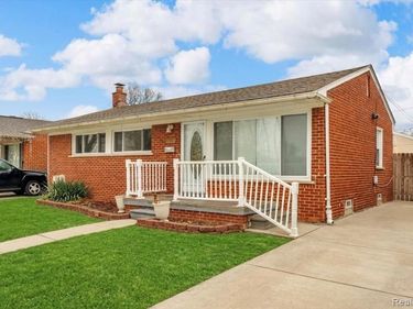 3511 Elizabeth Street, Melvindale, MI 48122