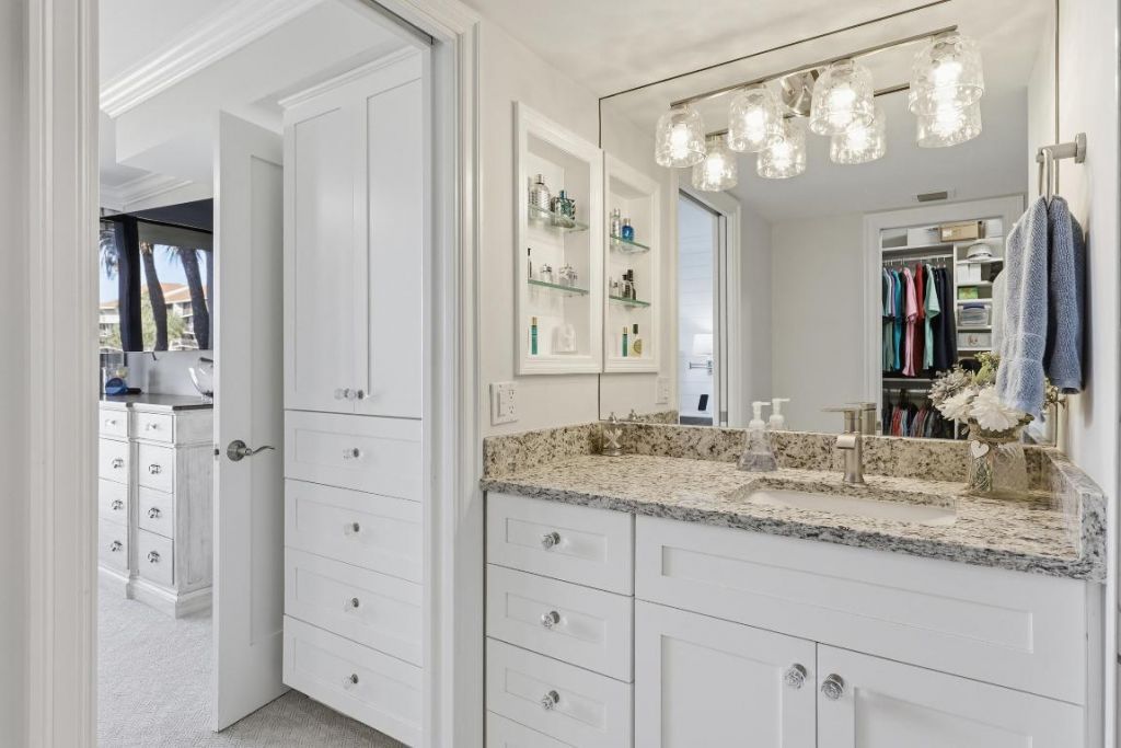 501 S Seas Drive, Unit 203, Jupiter, FL 33477 Photo