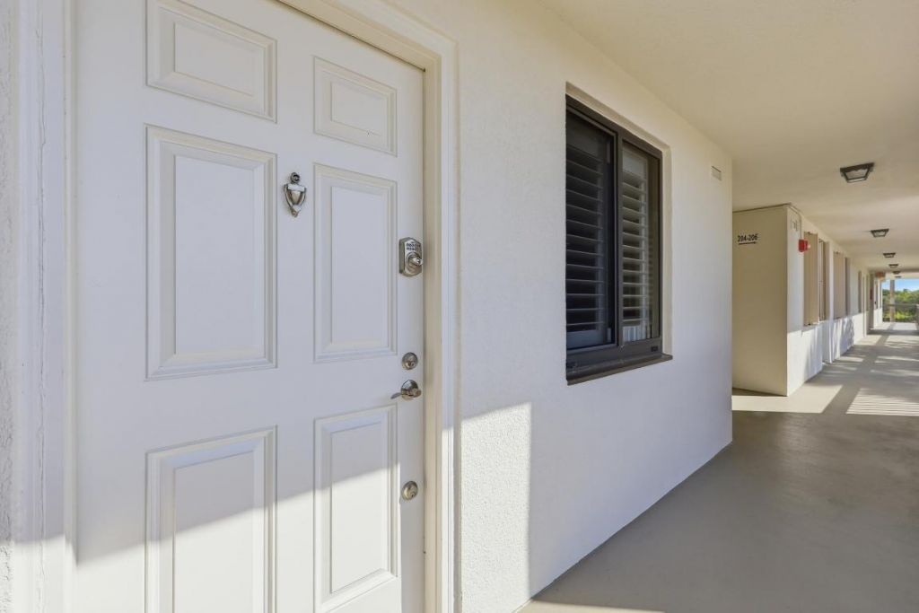 501 S Seas Drive, Unit 203, Jupiter, FL 33477 Photo